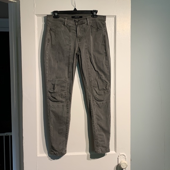 J Brand ‘ginger’ mid rise utility pant in silver fox - Picture 8 of 12